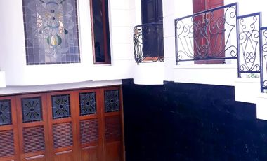 Rumah Hitung Tanah di Gedung Hijau Pondok Indah, 150 m ke Jalan Raya Utama