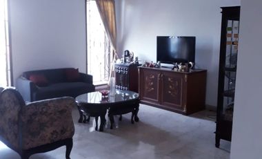 Rumah Hitung Tanah di Gedung Hijau Pondok Indah, 150 m ke Jalan Raya Utama