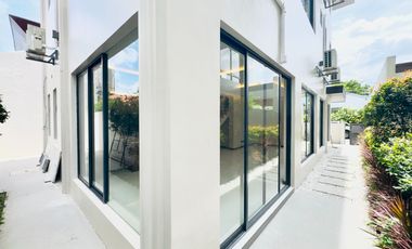 Elegant Brand New Semi Furnished House & Lot for Sale in BF Homes Parañaque