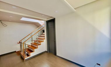 Elegant Brand New Semi Furnished House & Lot for Sale in BF Homes Parañaque