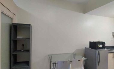 One bedroom in Berkeley Residences for sale