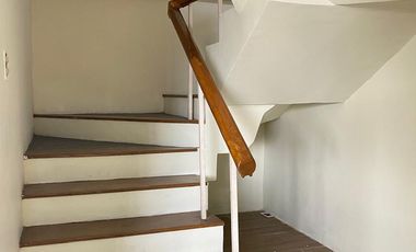 Penthouse in Kingswood Condominium