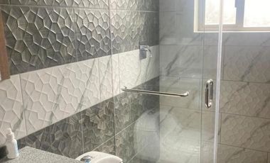 Flamante villa por estrenar en alquiler sector Misicata