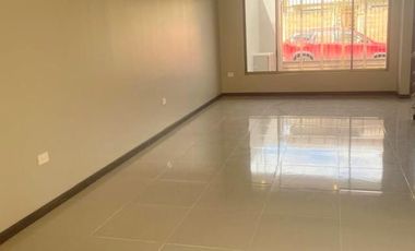Flamante villa por estrenar en alquiler sector Misicata