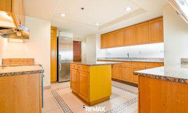 3 Bedroom Condo For Rent in Luna Gardens Rockwell Makati City