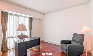 3 Bedroom Condo For Rent in Luna Gardens Rockwell Makati City