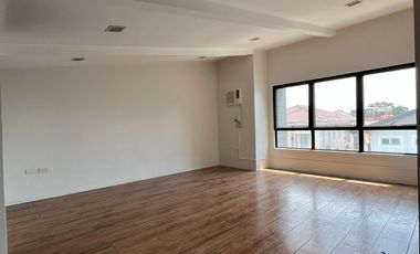 FOR RENT Paranaque BF Homes Nortwest. Dakar St. Modern Townhaus 3bedooms park