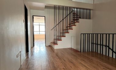FOR RENT Paranaque BF Homes Nortwest. Dakar St. Modern Townhaus 3bedooms park