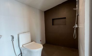 FOR RENT Paranaque BF Homes Nortwest. Dakar St. Modern Townhaus 3bedooms park
