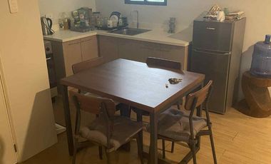 2 Bedroom Condominium fully-furnished in Pine Suites, Tagaytay