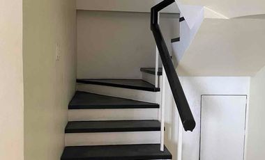 For Sale 4 BR Penthouse Unit with Beautiful View at Kingswood La Paz, Makati