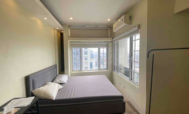 For Sale 4 BR Penthouse Unit with Beautiful View at Kingswood La Paz, Makati
