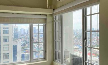 For Sale 4 BR Penthouse Unit with Beautiful View at Kingswood La Paz, Makati