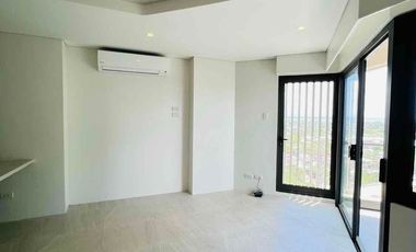 For Sale 1 Bedroom Condo Resort