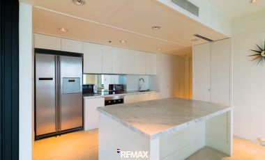 Modern 2 Bedroom with Den in Amorsolo Square, Rockwell Makati