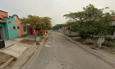 CASA DE RECUPERACIÓN BANCARIA EN CALLE PASEO DE TLACOTALPAN, COL. PALMA REAL, VERACRUZ. ¡NO SE ACEPTAN CRÉDITOS!
