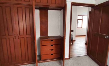 UNICA OPORTUNIDAD CASA PARA REMODELAR 218 m2. LA CAROLINA