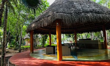 Hermosa casa en renta en la Joya residencial