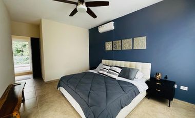 Hermosa casa en renta en la Joya residencial