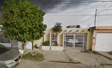 Sk17 Remate Bancario Hermosa Casa En Venta En Praderas Monclova Coahuila, ideal Para Inversion O Para Comenzar Con Tu Patrimonio A Costo Accesible