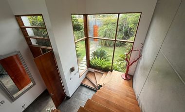 Vendo Hermosa Casa 2 Plantas en La Encantada de Villa