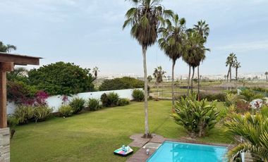 Vendo Hermosa Casa 2 Plantas en La Encantada de Villa