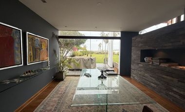 Vendo Hermosa Casa 2 Plantas en La Encantada de Villa