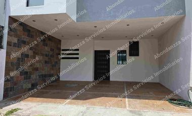 Casa en renta en Salagua, Manzanillo, Colima
📍 A dos cuadras de Av. Elías Zamora – Zona con excelente ubicación
