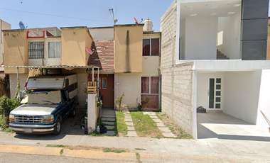 CASA EN AV. PASEOS DE TULTEPEC SUR, COL. PASEOS DE TULTEPEC, TULTEPEC, EDO MEX. ¡NO SE ACEPTAN CRÉDITOS!