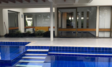 Renta de Casa Campestre en sector El Tigre, Pereira