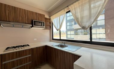 RENTA DEPARTAMENTO LOMAS DE ANGELOPOLIS. LISTO PARA USAR