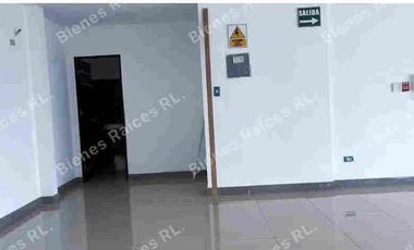 LOCAL COMERCIAL/OFICINA EN ALQUILER EN CDLA. VERNAZA NORTE