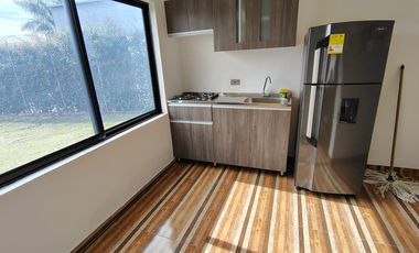 Renta amplia Casa Campestre en Parcelación Cerrada, Cerritos Pereira