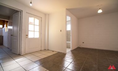 SE ARRIENDA GRAN CASA EN PARQUE CENTRAL QUILICURA