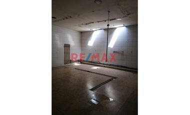 OPORTUNIDAD INVERSIONISTAS SE VENDE TERRENO EN CERCADO DE LIMA