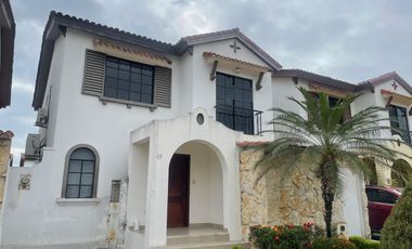 Casa en alquiler Terranostra via a la costa