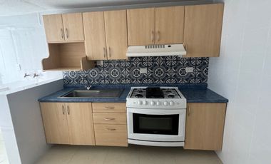 CASA EN RENTA EN PASEOS DEL RIO PERIFERICO Y BOULEVARD CARMELITAS