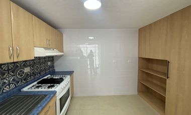 CASA EN RENTA EN PASEOS DEL RIO PERIFERICO Y BOULEVARD CARMELITAS