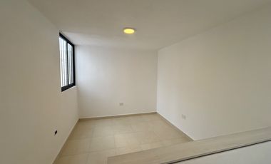 CASA EN RENTA EN PASEOS DEL RIO PERIFERICO Y BOULEVARD CARMELITAS