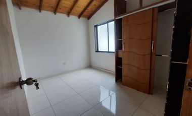 Venta de Casa Unifamiliar – San Antonio de Prado, La Rosaleda.