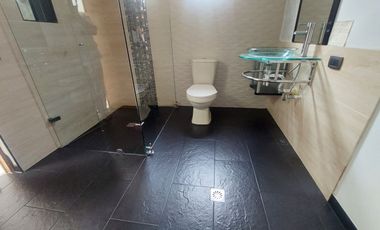 Venta de Casa Unifamiliar – San Antonio de Prado, La Rosaleda.