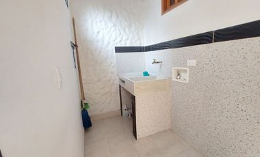 Venta de Casa Unifamiliar – San Antonio de Prado, La Rosaleda.