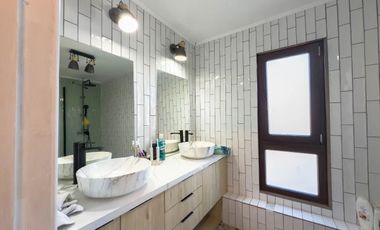 Casa En Condominio, Los Piñones · Arriendo Uf 32