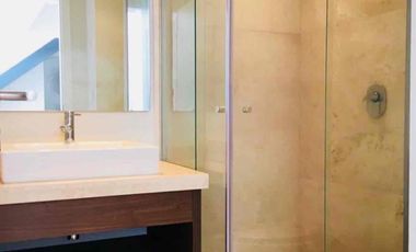 Rento Penthouse con terraza en Central Park Interlomas