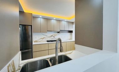 Casa en venta a estrenar, en Puerto Vallarta, en Coto privado frente a la Terminal Maritima