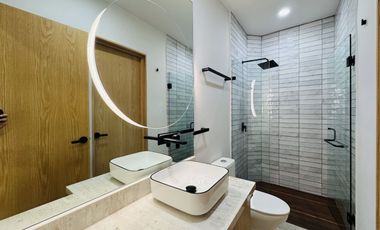Casa en venta a estrenar, en Puerto Vallarta, en Coto privado frente a la Terminal Maritima