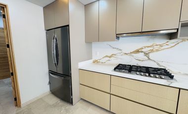 Casa en venta a estrenar, en Puerto Vallarta, en Coto privado frente a la Terminal Maritima