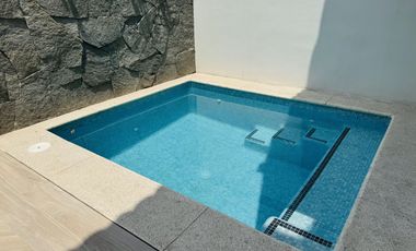 Casa en venta a estrenar, en Puerto Vallarta, en Coto privado frente a la Terminal Maritima