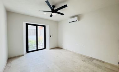 Casa en venta a estrenar, en Puerto Vallarta, en Coto privado frente a la Terminal Maritima