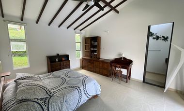 Casa Campestre en venta - Sector Club Campestre Armenia